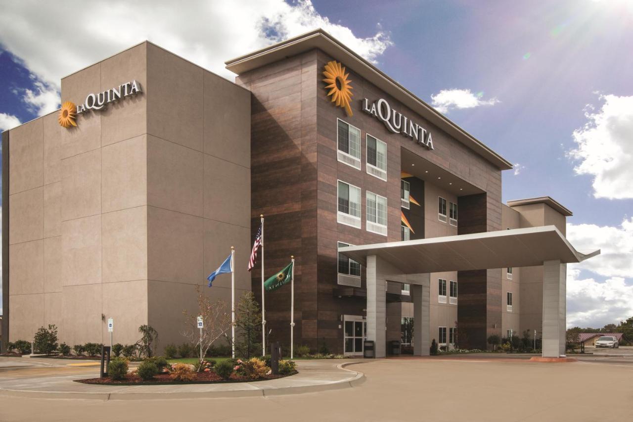La Quinta Inn & Suites By Wyndham Lewisville Exterior foto